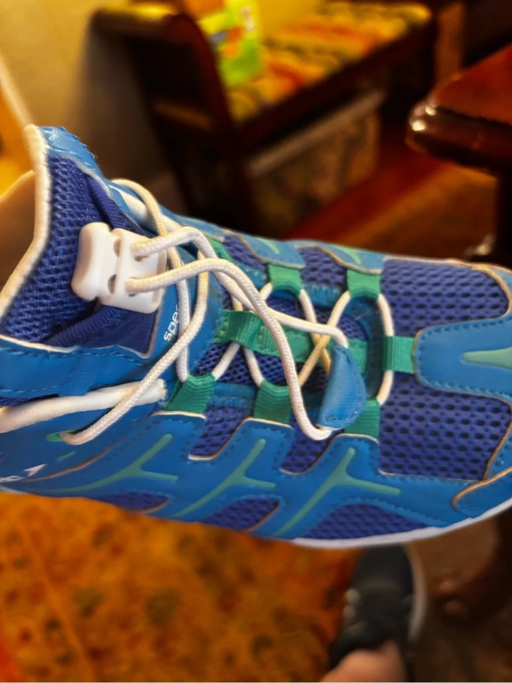 Speedo women’s Teal Athletic Lace-Up Sneakers